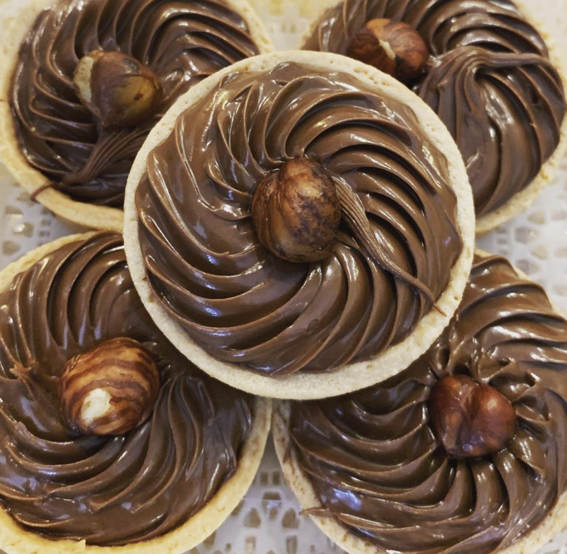 Golden Hog Mini Nutella Tarts.png